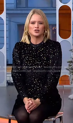Sara's black metallic and velvet dress on GMA Strahan Sara And Keke