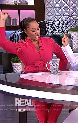 Tamera's pink suit on The Real