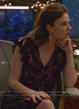 Taylor's Christmas party dress on Bull