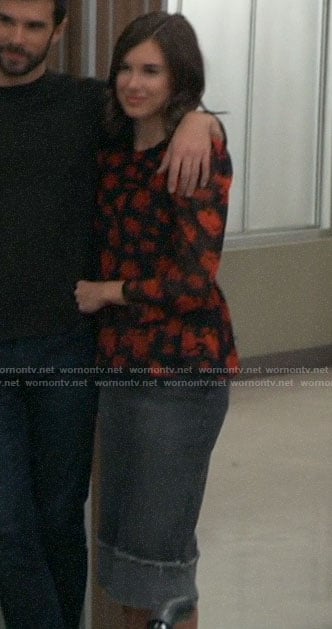 Willow's black and red floral blouse and denim skirt on General Hospital