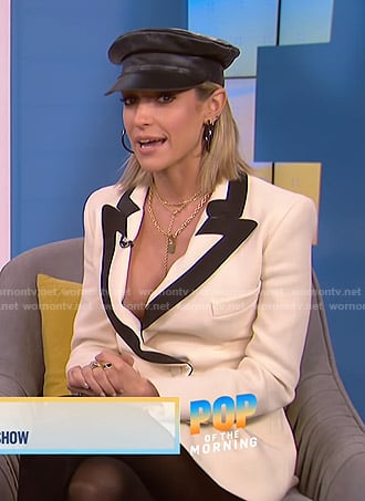 Kristin Cavallari's white contrast blazer on E! News