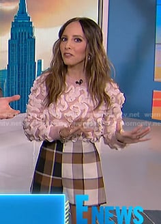 Lilliana's pink ruffled sweater and check shorts on E! News