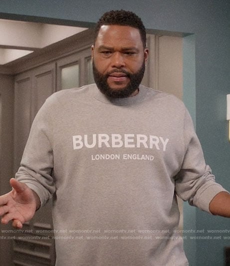 Andre's grey BURBERRY sweatshirt on Black-ish
