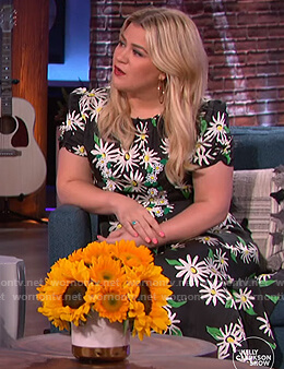 Kelly's black floral midi dress on The Kelly Clarkson Show