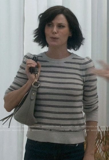 Claire's striped sweater on Modern Family