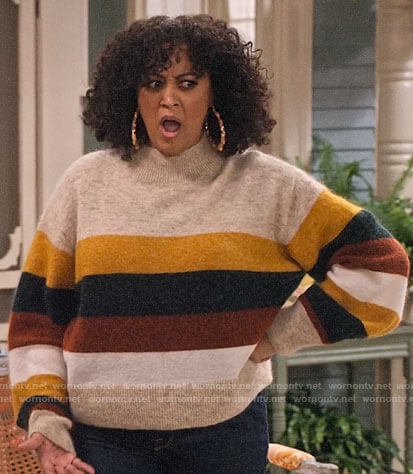 Cocoa's multicolored stripe sweater on Family Reunion