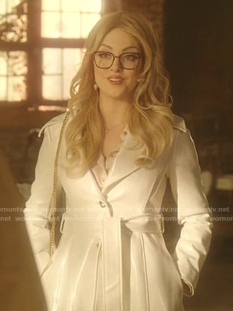 Fallon's white trench coat on Dynasty