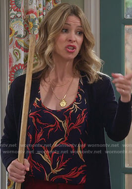 Jennifer's navy floral cami on Alexa & Katie