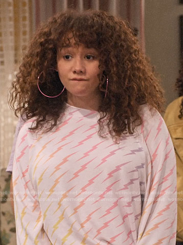 Jade's lightning bolt sweatshirt on Family Reunion