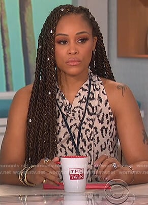 Eve's leopard print top on The Talk