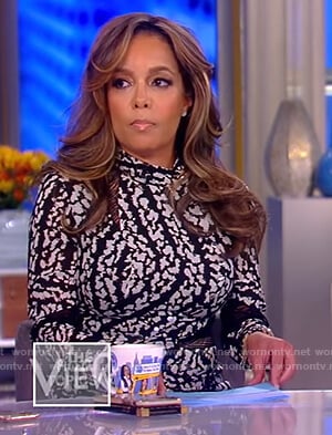 Sunny's marble print midi dress on The View