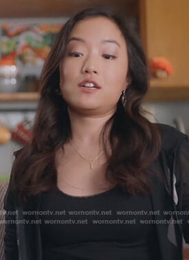 Janet's triangle earrings on Kims Convenience