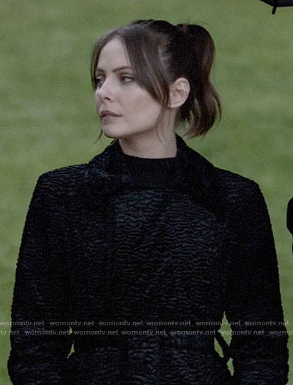 Thea's black textured coat on Arrow