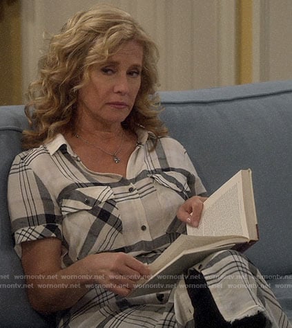 Vanessa's white plaid shirtdress on Last Man Standing