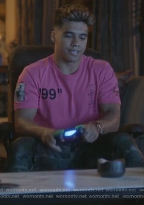 Vivek's pink 99 tee on Grown-ish