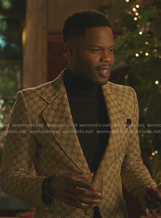 Jeff's beige GG logo print suit on Dynasty