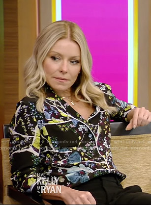Kelly's black floral shirt on Live with Kelly and Ryan