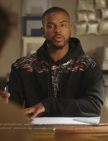 Aaron's black printed hoodie on Grown-ish