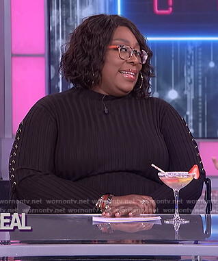 Loni's black ribbed lace sleeve dress on The Real