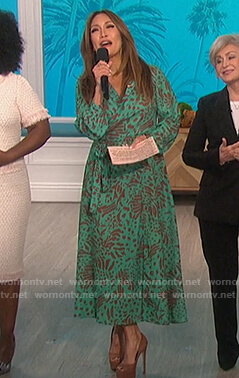 Carrie's green animal print wrap dress on The Talk
