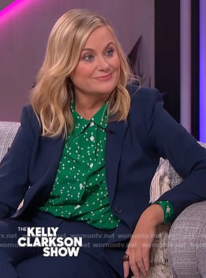Amy Poehler's green heart print blouse on The Kelly Clarkson Show