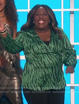 Sheryl's green zebra stripe top on The Talk