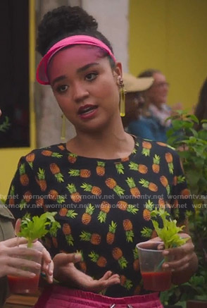 Kat's black pineapple print tee on The Bold Type