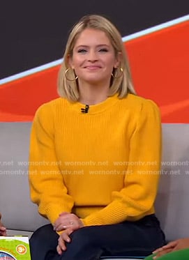 Sara's orange puff sleeve sweater on GMA Strahan Sara And Keke