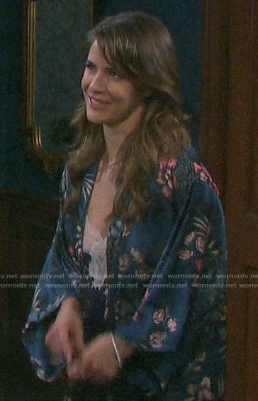 Sarah's teal floral robe on Days of our Lives