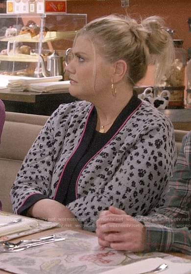 Tammy's leopard print cardigan with pink trim on Mom