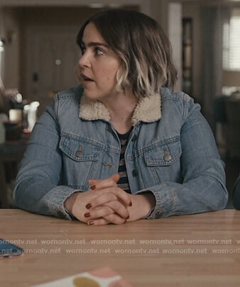 Annie's blue stripe tee on Good Girls
