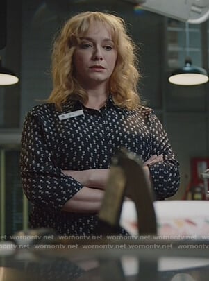 Beth's blue floral printed blouse on Good Girls