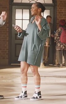 Simone's green sweater dress on All American