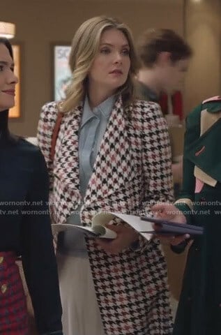 Sutton's houndstooth wrap coat on The Bold Type