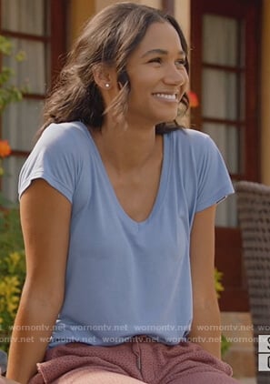 Layla's blue v-neck tee on All American