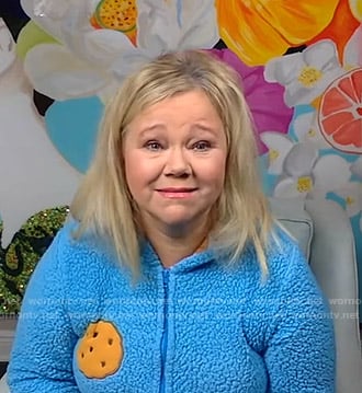 Caroline Rhea's cookie monster onesie on Live with Kelly and Ryan