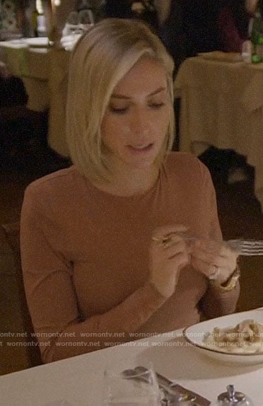 Kristin's tan long sleeved dress in Italy on Very Cavallari