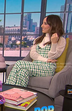 Lilliana's green check cropped top and pants on E! News