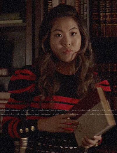 Mary's black and red striped sweater on Batwoman
