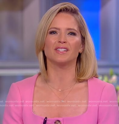 Sara's pink button down top on The View