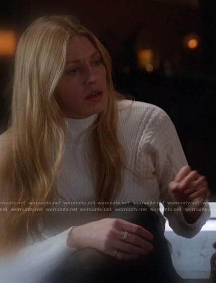 Ava's white chevron cable knit sweater on Legends of Tomorrow