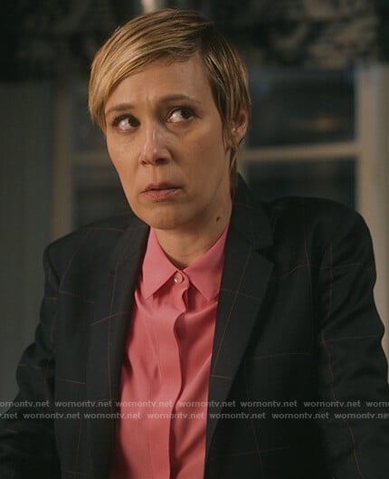 Bonnie's pink blouse on How to Get Away with Murder