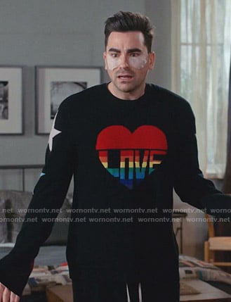 David's black love heart print sweater on Schitts Creek