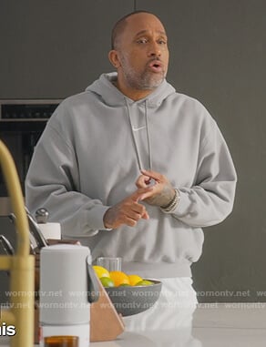 Kenya's gray Nike hoodie on BlackAF