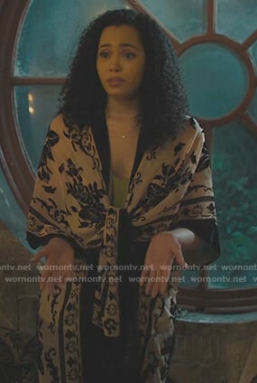 Macy's floral kimono on Charmed