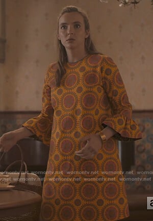 Villanelle's yellow geometric print dress on Killing Eve