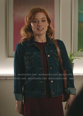 Zoey's denim jacket on Zoeys Extraordinary Playlist