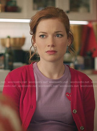 Zoey's purple heart logo tee on Zoeys Extraordinary Playlist