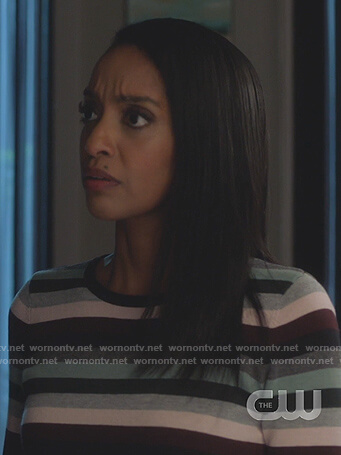 Kelly's striped sweater on Supergirl