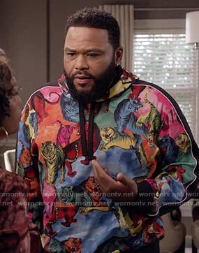Andre's multicolored tiger print hoodie on Black-ish